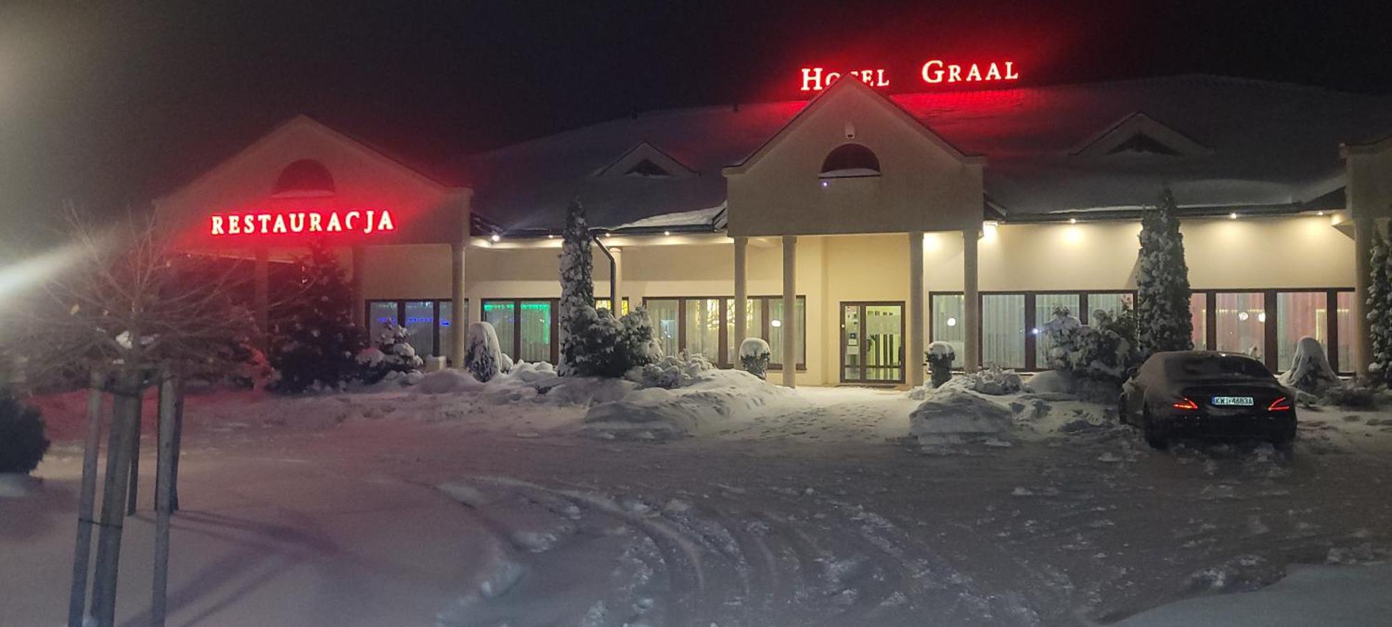 Restauracja Hotel Graal Targowisko Exterior foto