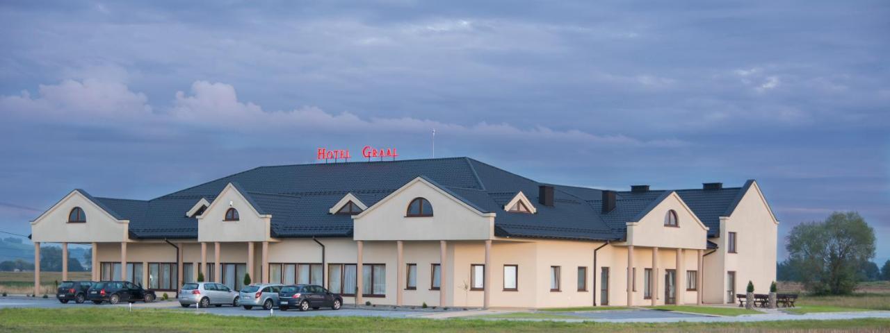 Restauracja Hotel Graal Targowisko Exterior foto